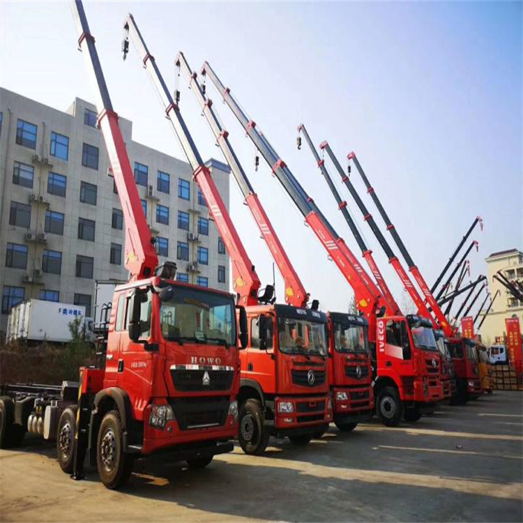 东河镇租专业吊车电话