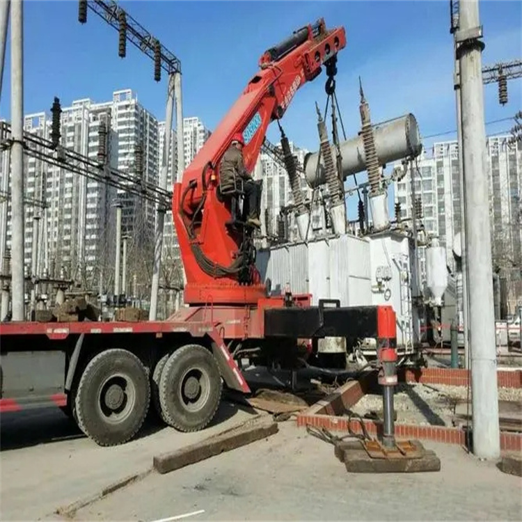 东河镇就近吊车出租|工地厂房吊装设备租赁|24小时高效响应