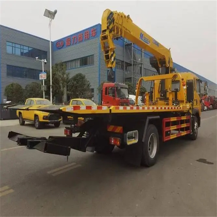 东河镇附近小随车吊出租电话，轻松解决搬运烦恼