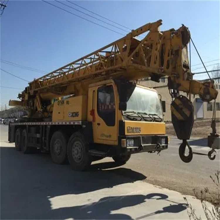 东河镇哪里有专业吊车出租